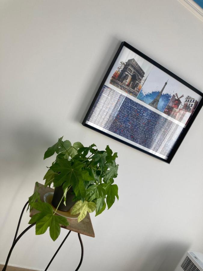 Location Chambre Avec Salle De Bain Et Partie Commune Sea View & Mountain View Renting 1 Of 3 Bedrooms With Shared Common Space 3 Bdrm Apt Not 1 Bdrm Plus Clime Ou Ac บาสเตีย ภายนอก รูปภาพ