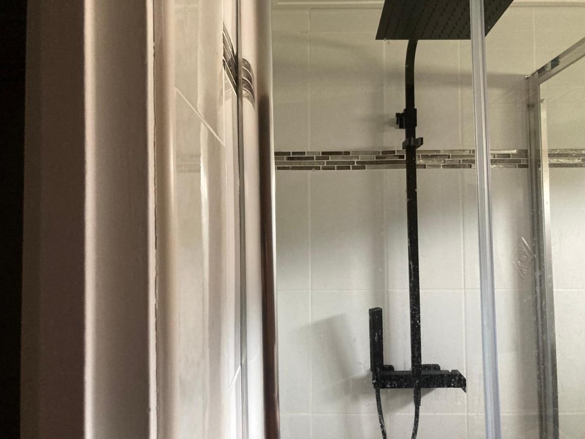 Location Chambre Avec Salle De Bain Et Partie Commune Sea View & Mountain View Renting 1 Of 3 Bedrooms With Shared Common Space 3 Bdrm Apt Not 1 Bdrm Plus Clime Ou Ac บาสเตีย ภายนอก รูปภาพ